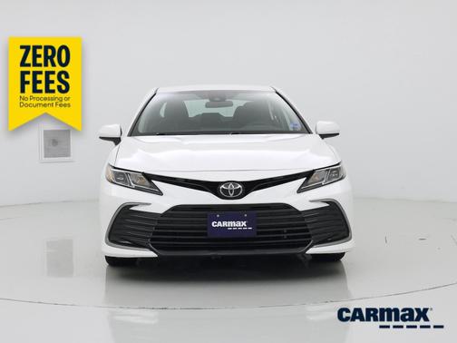 White 2023 Toyota Camry LE