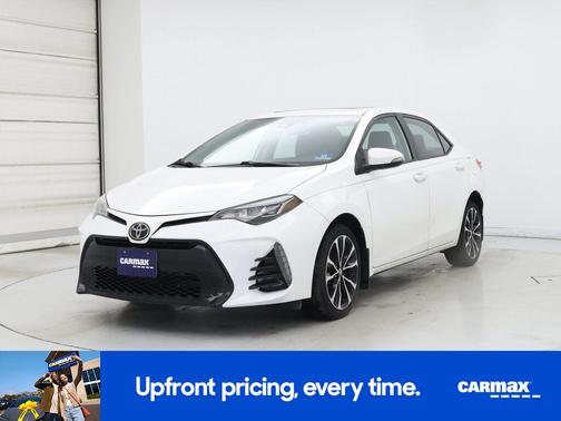 White 2018 Toyota Corolla SE