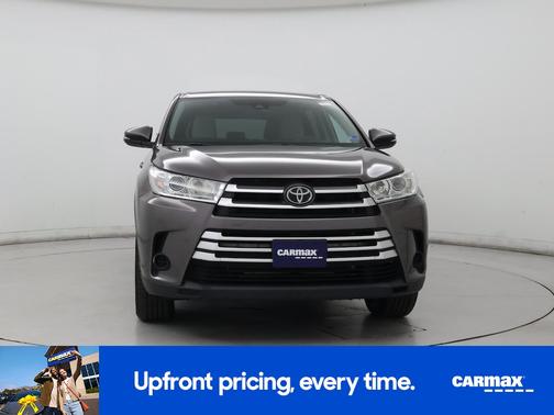 Gray 2019 Toyota Highlander LE
