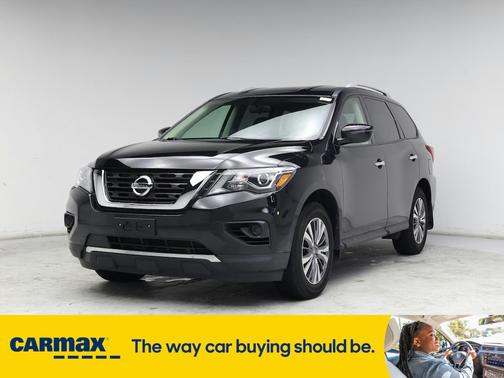 2019 Nissan Pathfinder S