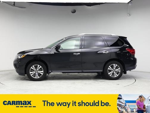 2019 Nissan Pathfinder S