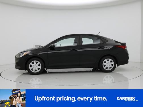 Black 2020 Hyundai Accent SE