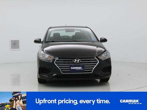 Black 2020 Hyundai Accent SE