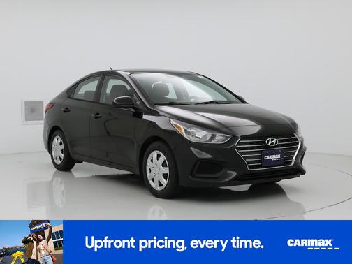 Black 2020 Hyundai Accent SE