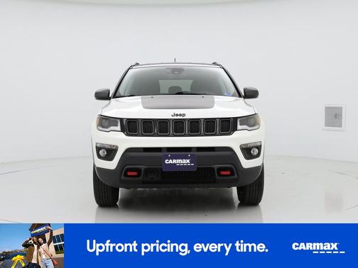 White 2019 Jeep Compass Trailhawk
