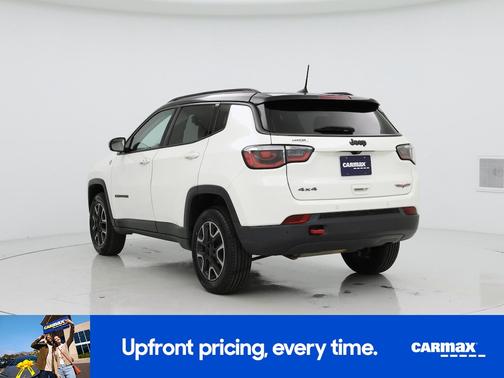 White 2019 Jeep Compass Trailhawk