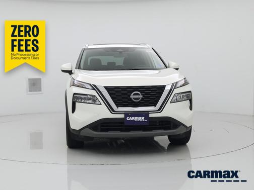White 2023 Nissan Rogue SV