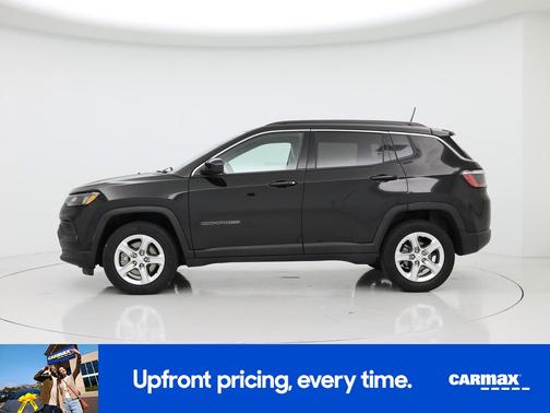 Black 2023 Jeep Compass Latitude