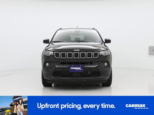 Black 2023 Jeep Compass Latitude