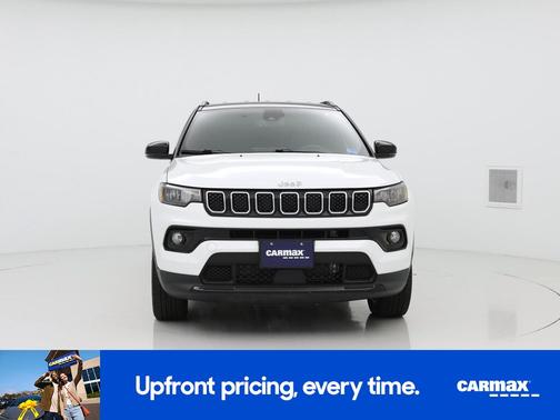 White 2023 Jeep Compass Limited