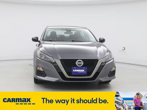 2021 Nissan Altima SR