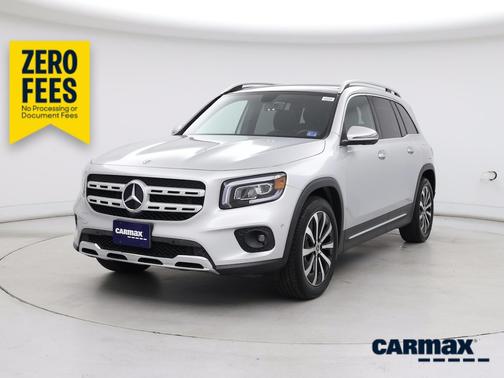 Silver 2022 Mercedes-Benz GLB 250