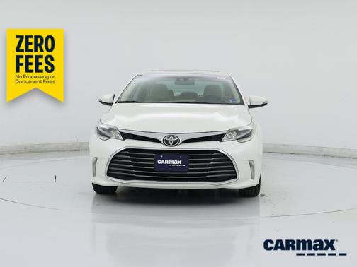White 2016 Toyota Avalon Limited