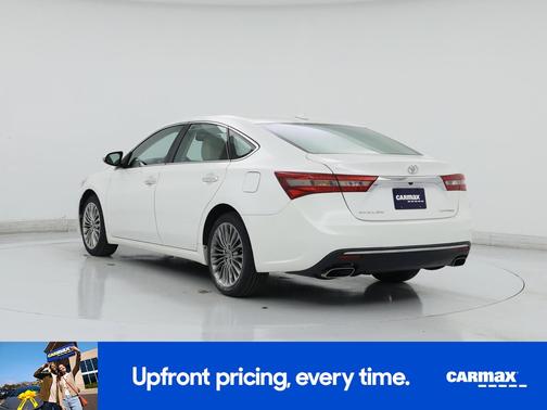 White 2016 Toyota Avalon Limited