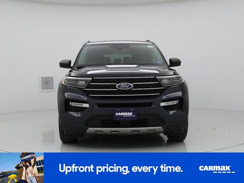 Blue 2022 Ford Explorer XLT