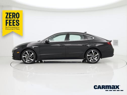 Black 2021 Hyundai SONATA SEL Plus