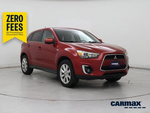 Red 2015 Mitsubishi Outlander Sport SE