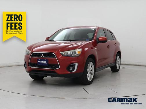 Red 2015 Mitsubishi Outlander Sport SE