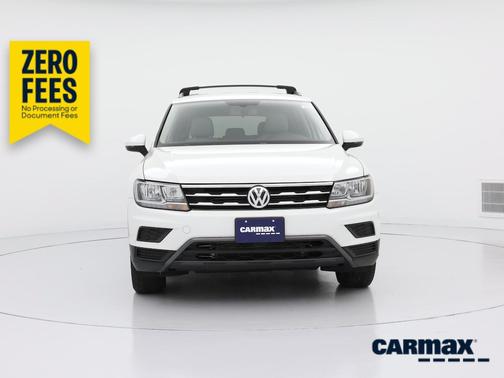 White 2019 Volkswagen Tiguan SE