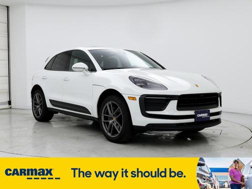 2022 Porsche Macan