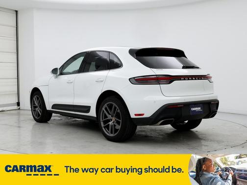 2022 Porsche Macan