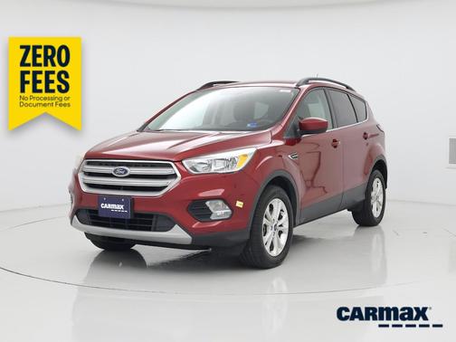 Red 2018 Ford Escape SE