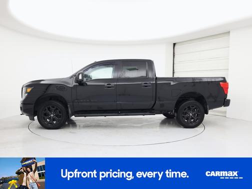 Black 2018 Nissan Titan XD SV