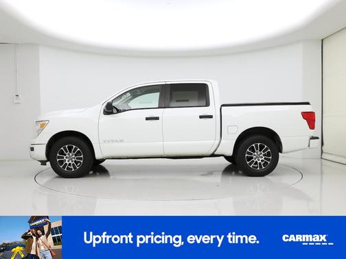White 2022 Nissan Titan SV