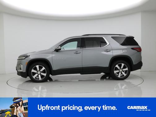 Gray 2023 Chevrolet Traverse LT Leather