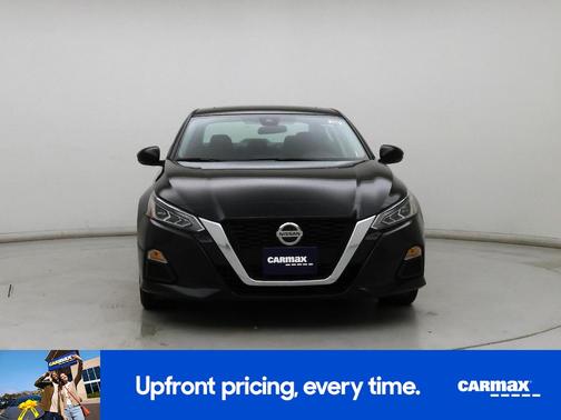 2022 Nissan Altima SV