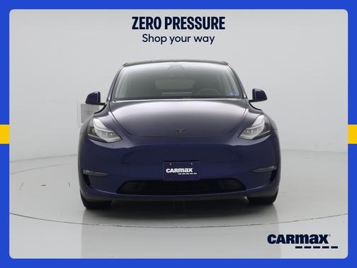 Blue 2023 Tesla Model Y Performance