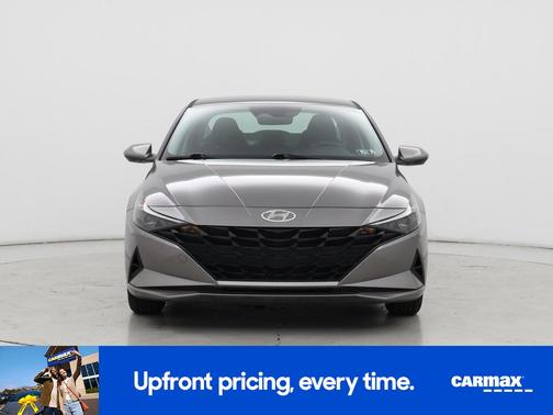 2021 Hyundai ELANTRA SE