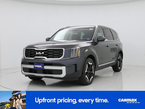 Gray 2024 Kia Telluride S