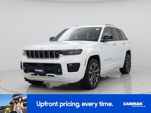 White 2022 Jeep Grand Cherokee 4xe Overland