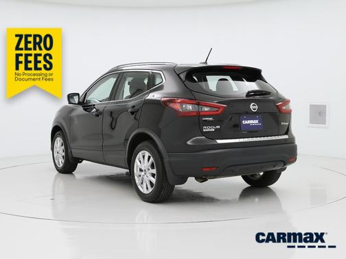 Black 2022 Nissan Rogue Sport SV