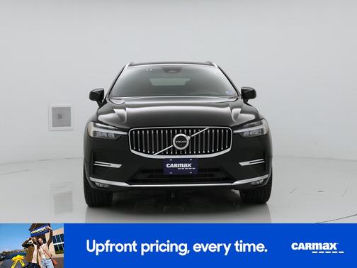 2023 Volvo XC60 B5 Ultimate Bright Theme