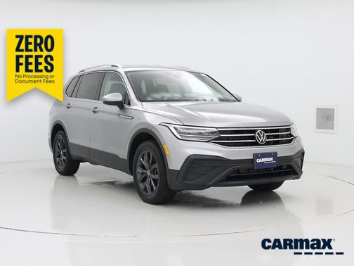 Silver 2023 Volkswagen Tiguan SE