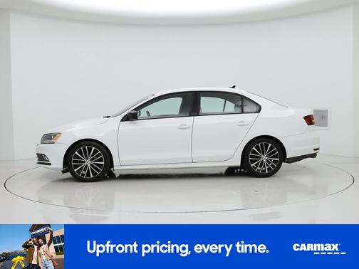White 2016 Volkswagen Jetta Sport