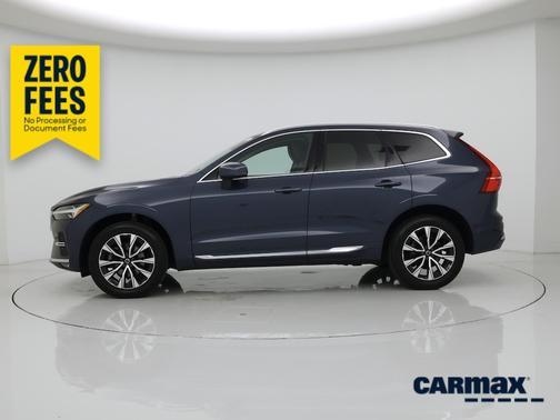Blue 2023 Volvo XC60 B5 Plus Bright Theme