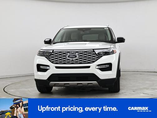 White 2020 Ford Explorer Platinum