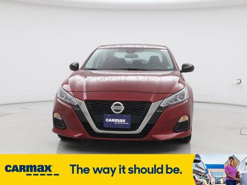 2020 Nissan Altima SR