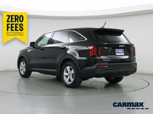 Black 2023 Kia Sorento LX