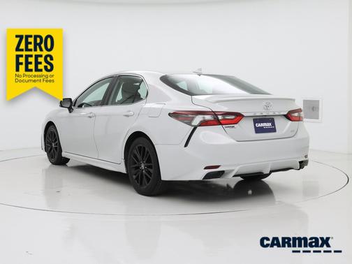 Gray 2024 Toyota Camry SE