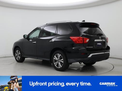 2019 Nissan Pathfinder SV