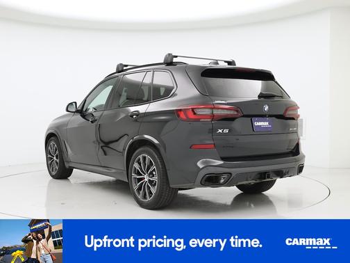 Black 2022 BMW X5 xDrive40i