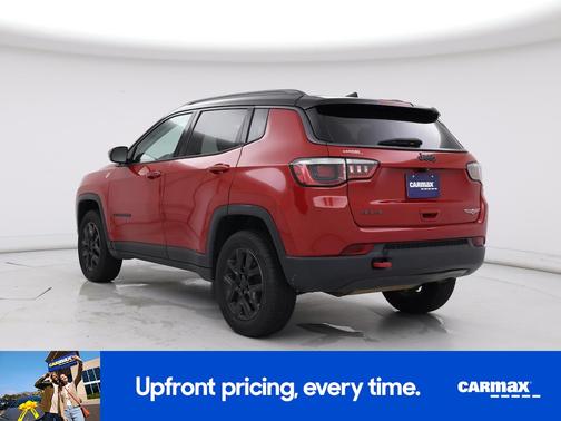 Red 2018 Jeep Compass Trailhawk