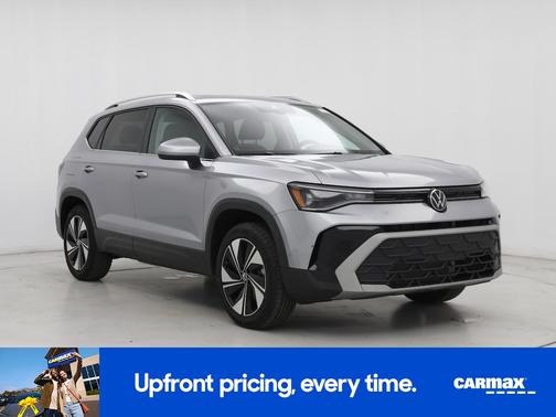 Silver 2025 Volkswagen Taos SE