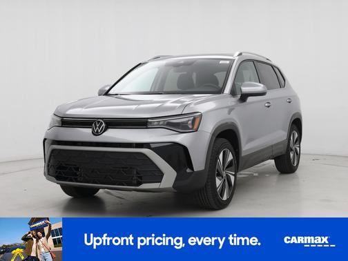 Silver 2025 Volkswagen Taos SE