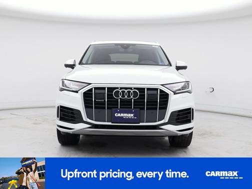 White 2022 Audi Q7 Premium Plus