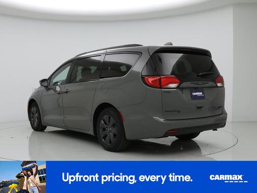 2020 Chrysler Pacifica Hybrid Red S